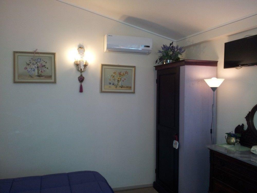 Bed And Breakfast A Casa Delle Fate Assisi Exterior foto