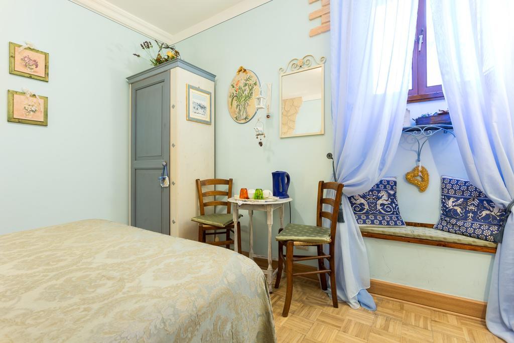Bed And Breakfast A Casa Delle Fate Assisi Exterior foto