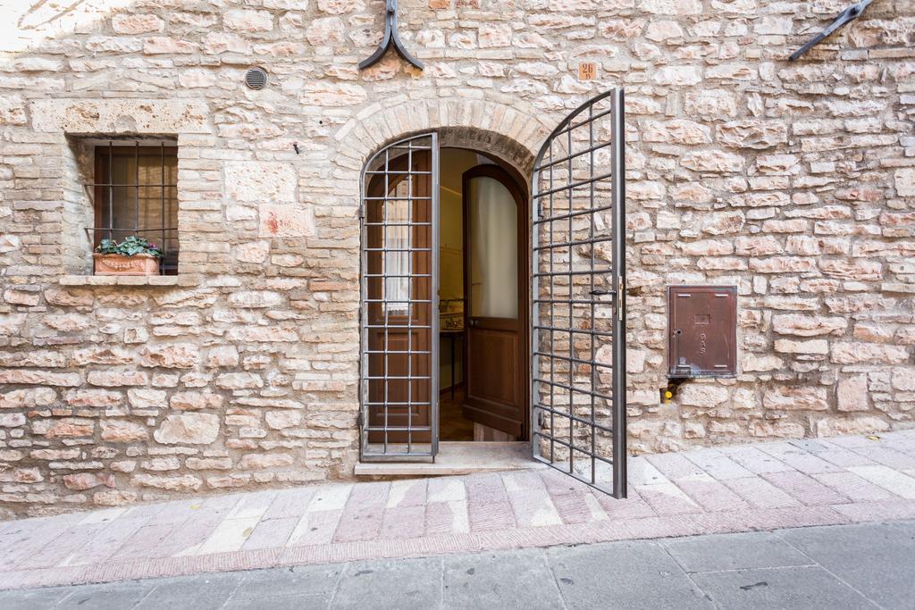 Bed And Breakfast A Casa Delle Fate Assisi Cameră foto
